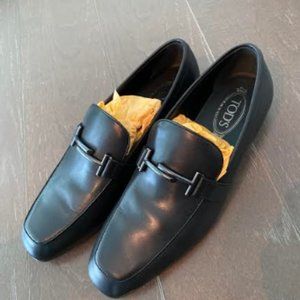 Tod's Size 9 Mens Leather Loafer